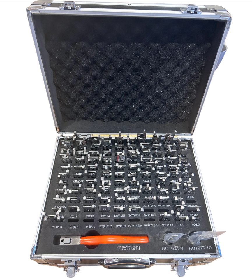 Mr. Li 102 Pieces Full Pick Set with FREE Storage Case